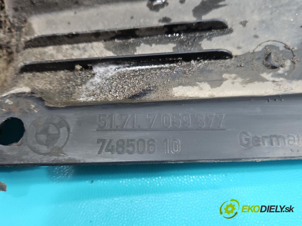 Bmw 3 E90 2005-2013 2.0 16V 150 hp automatic 110 kW 1995 cm3 5- blatník: přední levé 7059377