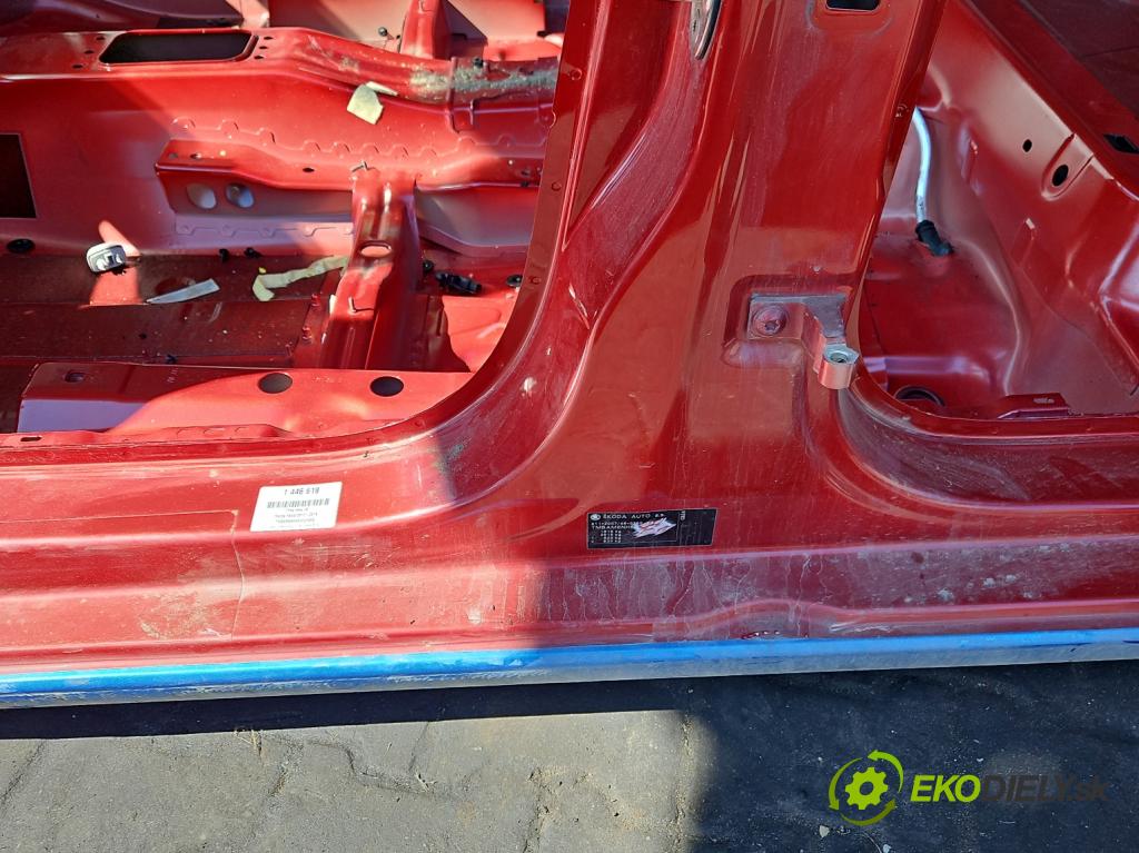 Skoda Rapid 2012-2019 1.2 TSI 86 hp manual 63 kW 1197 cm3 5- práh levý  (Ostatní)