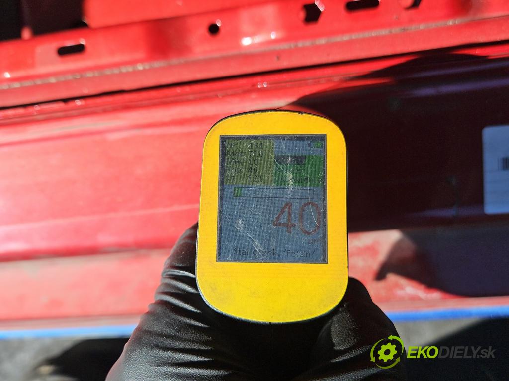 Skoda Rapid 2012-2019 1.2 TSI 86 hp manual 63 kW 1197 cm3 5- práh levý  (Ostatní)