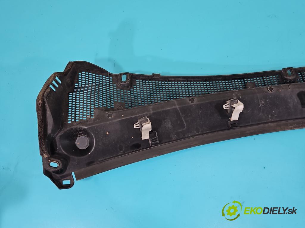 Renault Master III 2010-2019 2.3 dci 101 HP manual 74 kW 2299 cm3 5- torpédo 668110010R (Torpédo (plast pod čelným sklom))