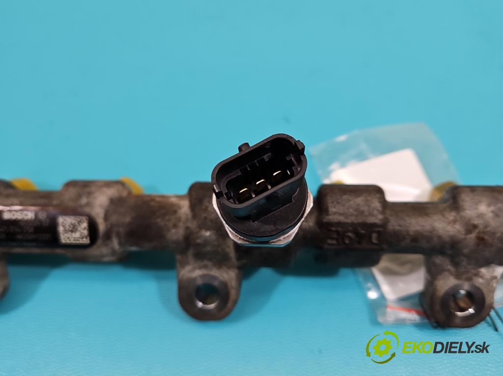 Renault Master III 2010-2019 2.3 dci 101 HP manual 74 kW 2299 cm3 5- lišta vstrekovacia 0445214258 (Vstrekovacia lišta)