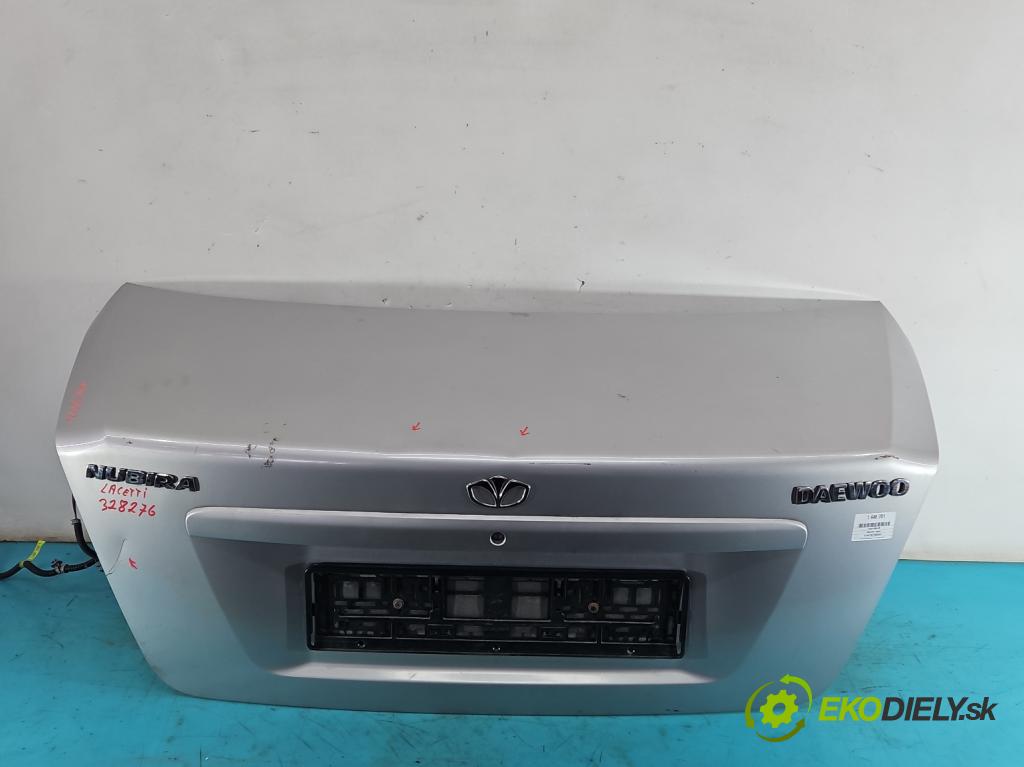 Chevrolet Lacetti 1.6 16V 109 hp manual 80 kW 1598 cm3 4- zadní kufrové dveře  (Zadní kapoty)