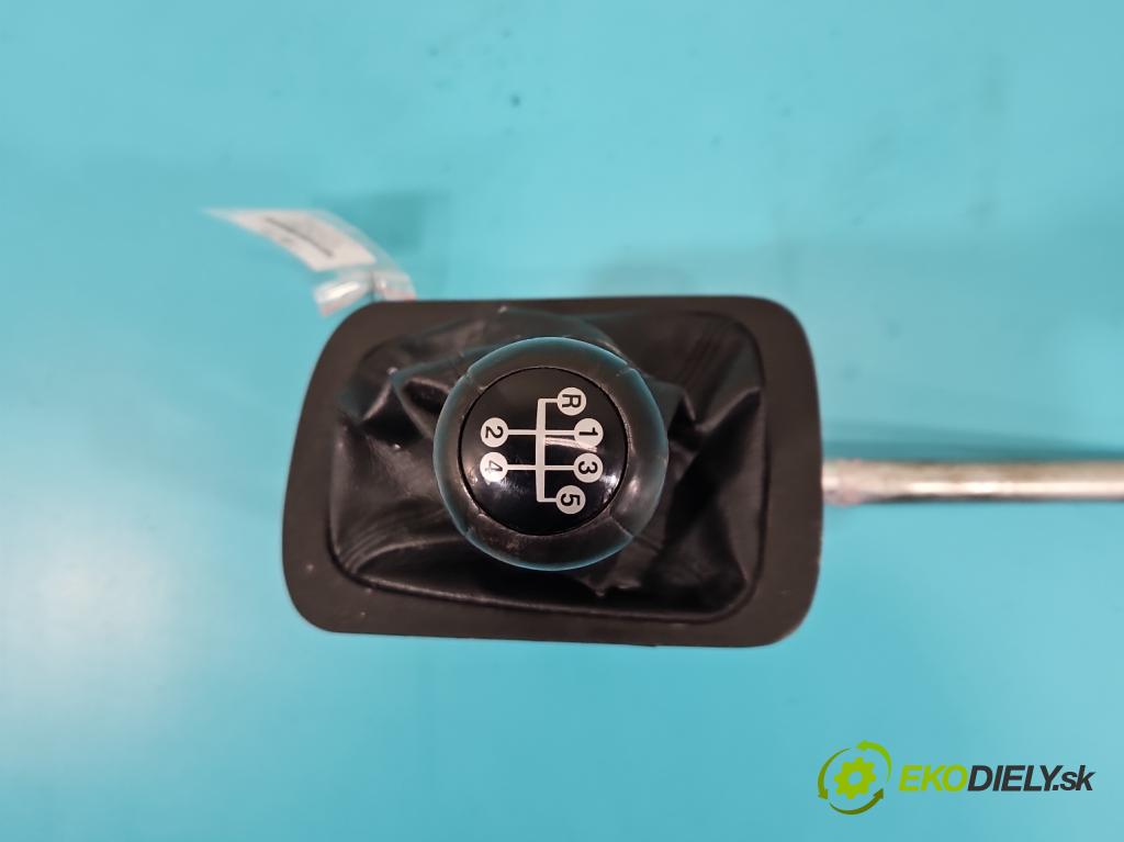 Opel Zafira A 1999-2005 1.6 16V 101 HP manual 74 kW 1598 cm3 5- Páka: Změny: stupeň,rýchlosť  (Rýchlostná páka (kulisa))