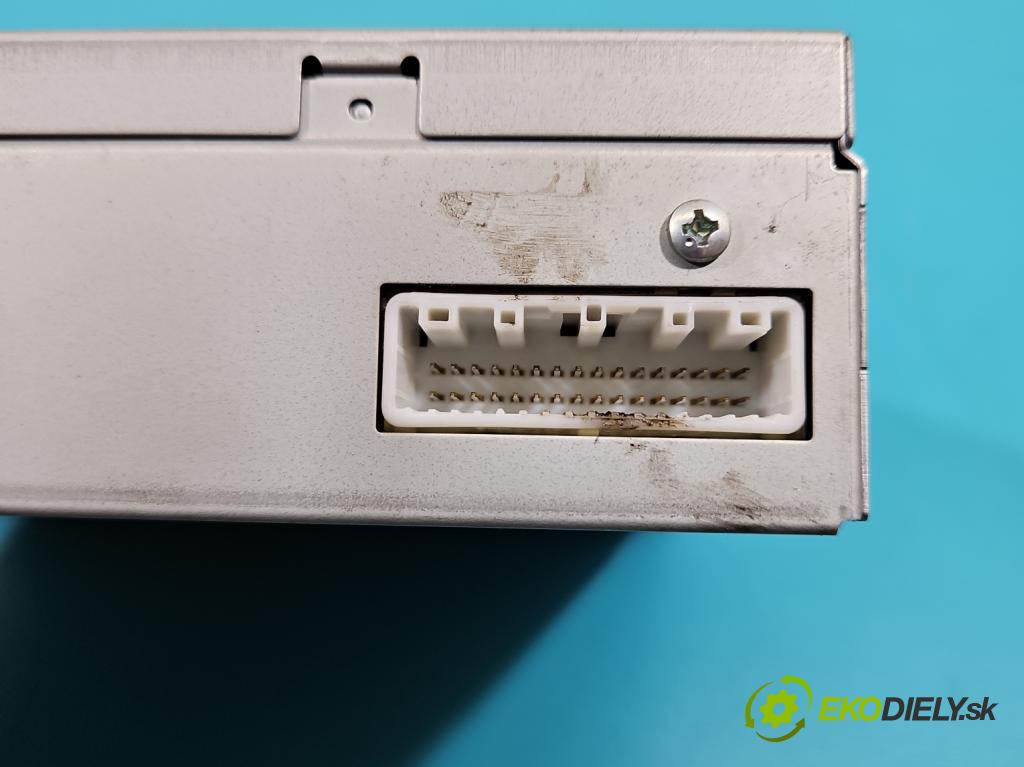 Infiniti FX I 2003-2008 3.5 V6 280KM: automatic 206 kW 3498 cm3 5- Navigácia: čítačka 25915CC25A