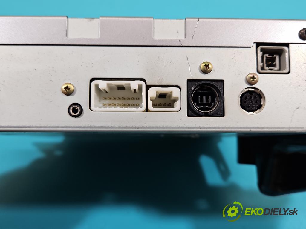 Infiniti FX I 2003-2008 3.5 V6 280KM automatic 206 kW 3498 cm3 5- Navigace: čtečka NAX943DV