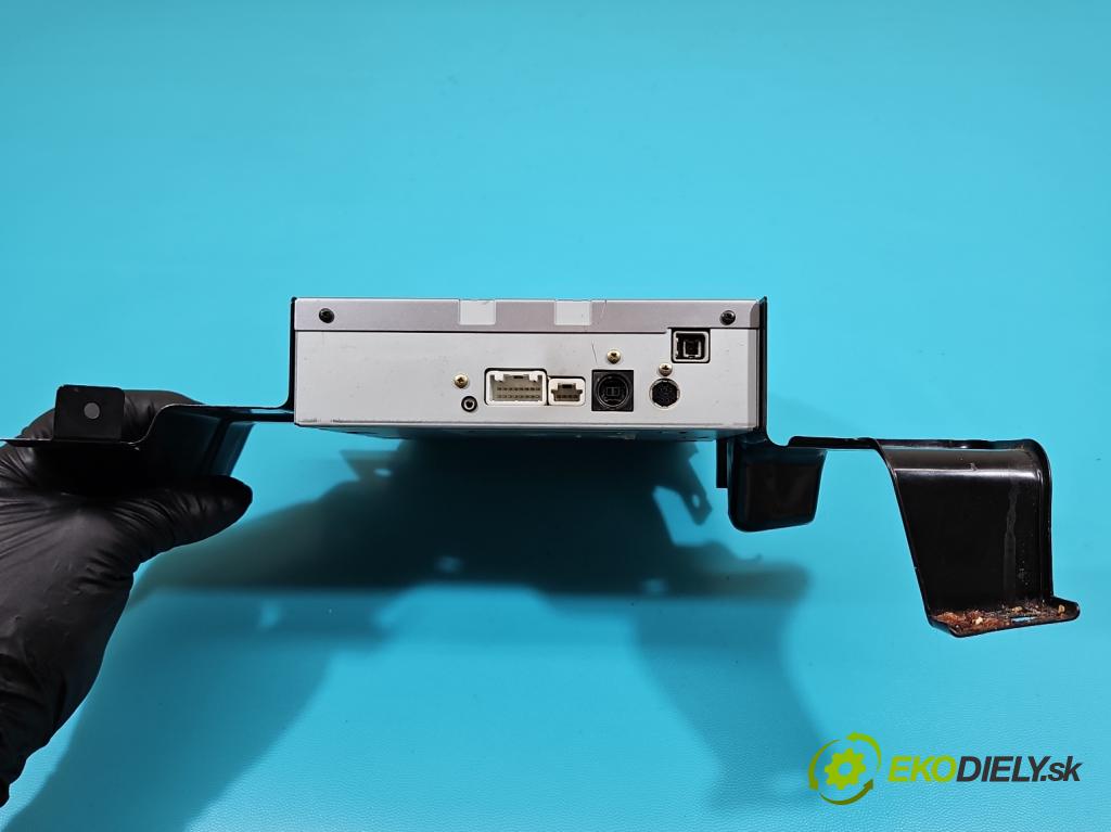 Infiniti FX I 2003-2008 3.5 V6 280KM automatic 206 kW 3498 cm3 5- Navigace: čtečka NAX943DV