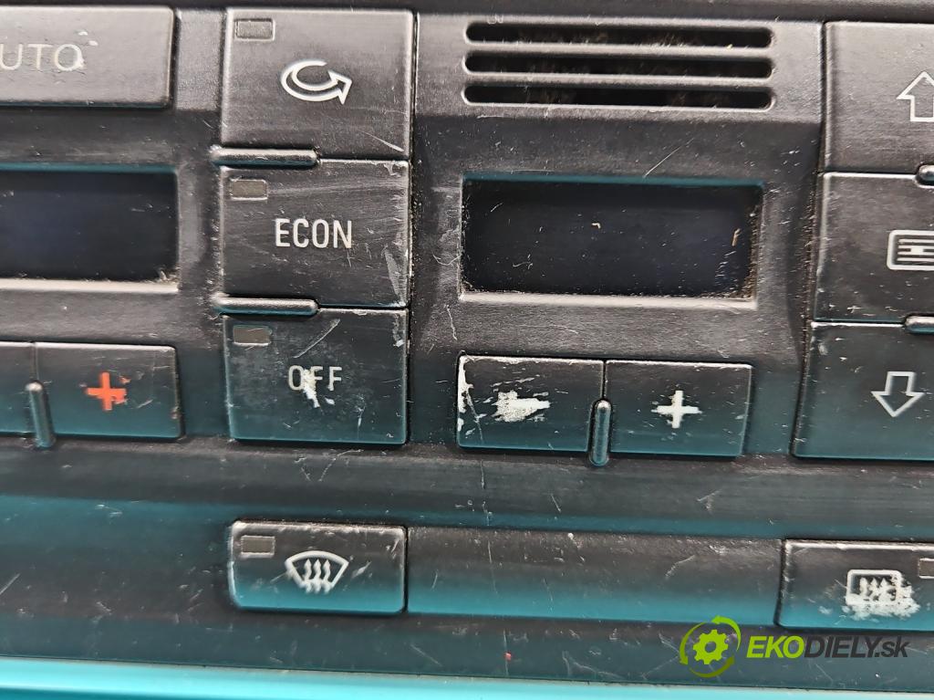 Audi A4 B6 2000-2004 2.0 20V 131 HP manual 96 kW 1984 cm3 4- panel kúrenia 8E0820043