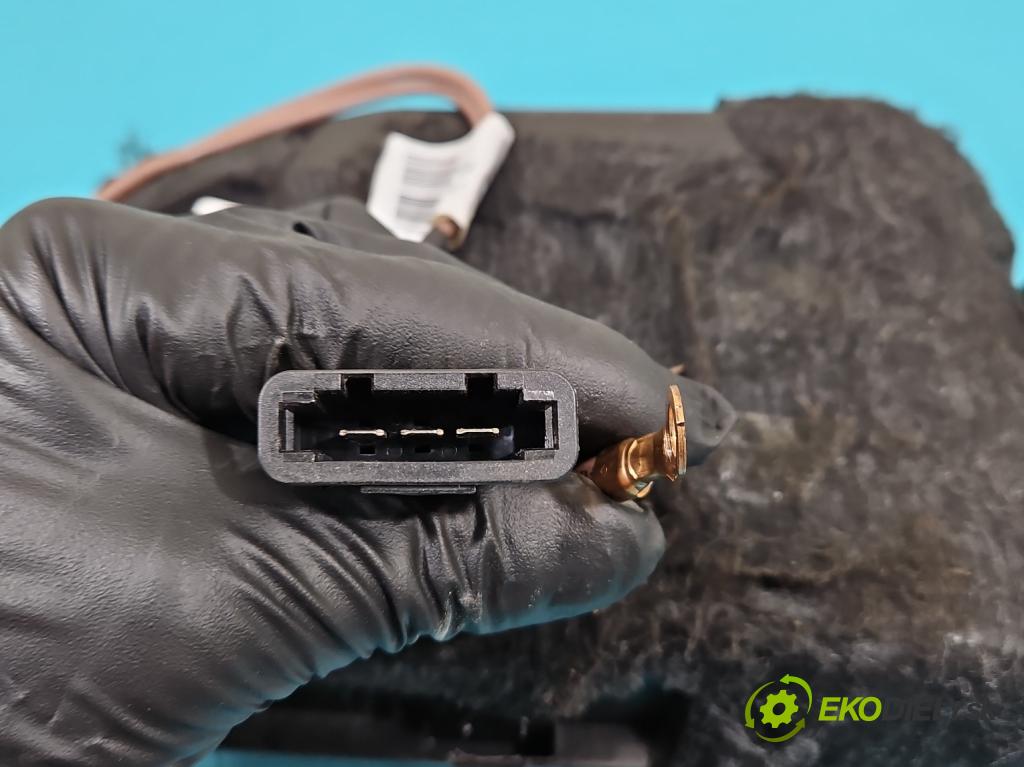 Skoda Rapid 2012-2019 1.2 TSI 86 hp manual 63 kW 1197 cm3 5- radiátor 6R0963235 (Radiátory topení)