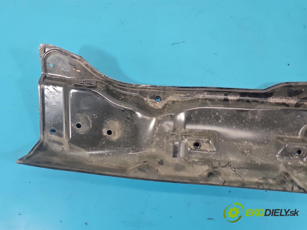 Skoda Rapid 2012-2019 1.2 TSI 86 hp manual 63 kW 1197 cm3 5- torpédo 6RA805275 (Plast pod čelním sklem)