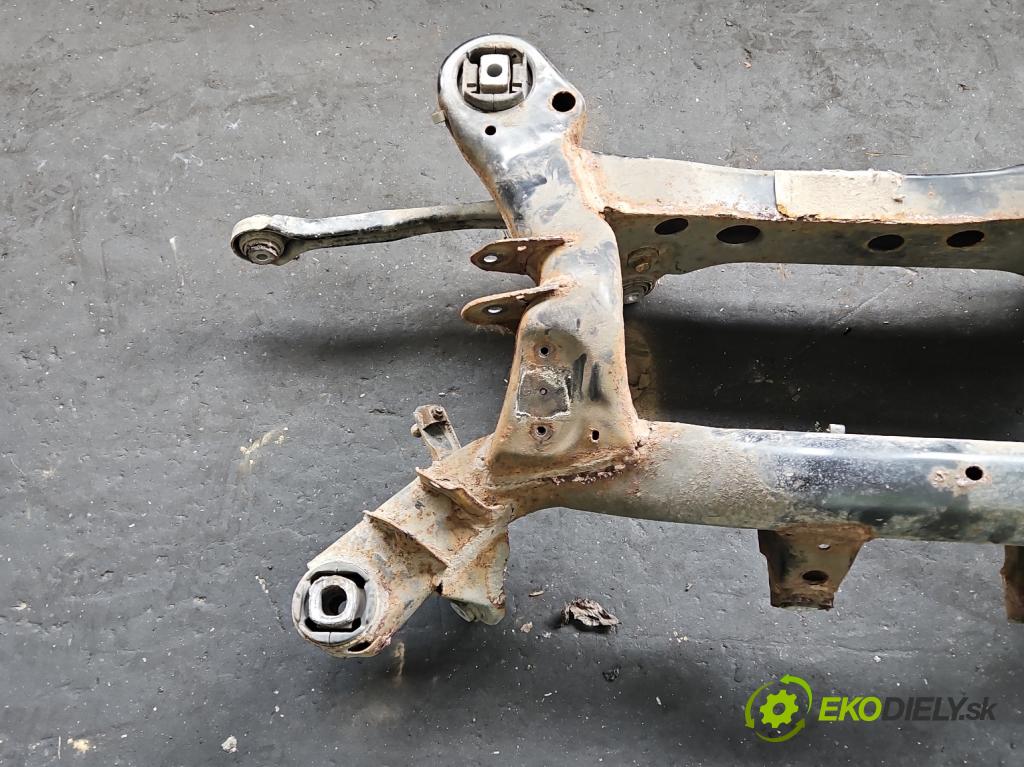 Bmw 3 E90 2005-2013 2.0 16V 150 hp automatic 110 kW 1995 cm3 5- zadní výztuha  (Výztuhy zadní)