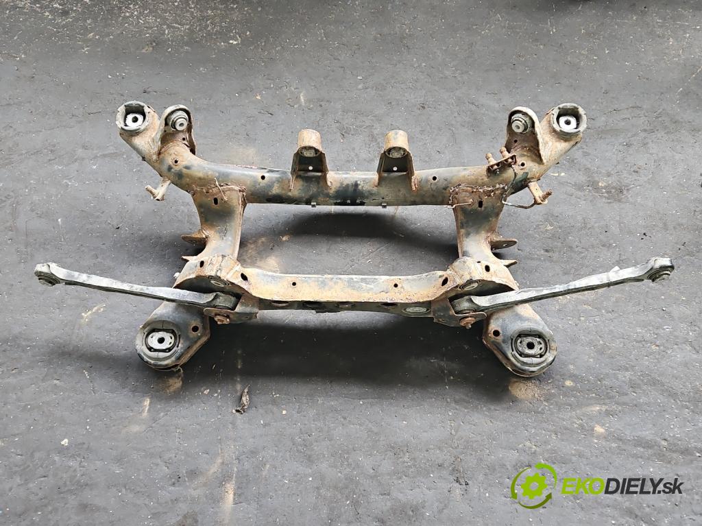 Bmw 3 E90 2005-2013 2.0 16V 150 hp automatic 110 kW 1995 cm3 5- zadní výztuha  (Výztuhy zadní)