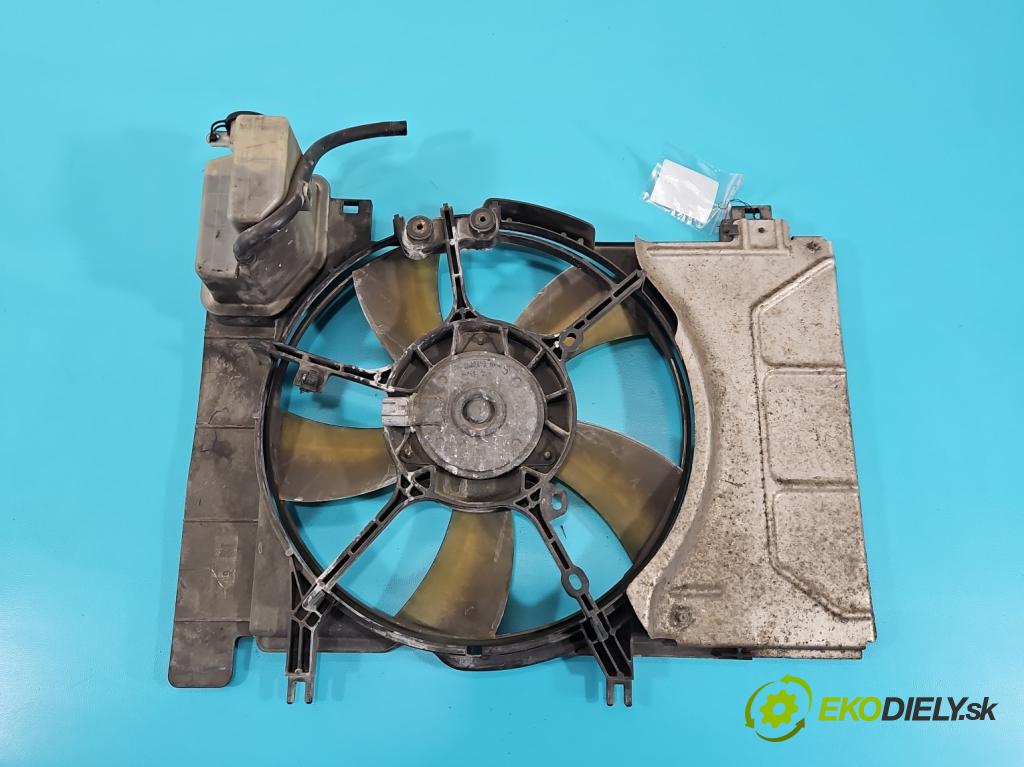 Toyota Yaris III 2011-2020 1.3 vvti 99 HP manual 73 kW 1329 cm3 5- Ventilátor chladiča MF422750-6442