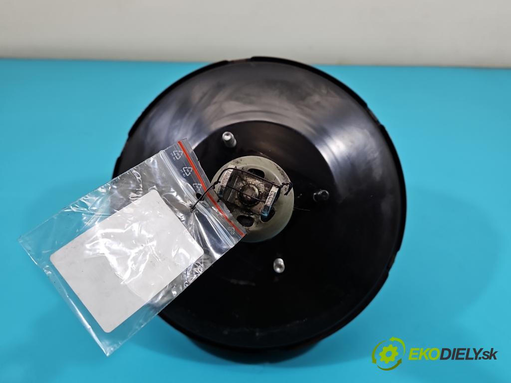 Toyota Yaris III 2011-2020 1.3 vvti 99 HP manual 73 kW 1329 cm3 5- servo brzdové 47200-0D520