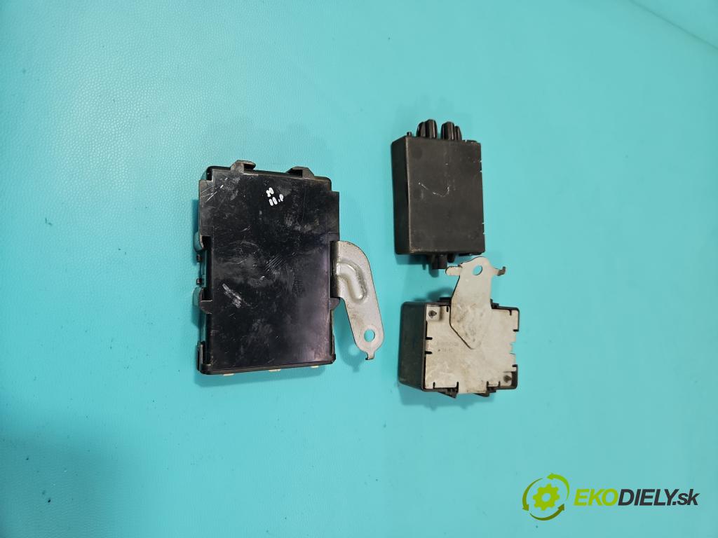 Toyota Yaris III 2011-2020 1.3 vvti 99 HP manual 73 kW 1329 cm3 5- riadiaca jednotka motora 89661-0DF50