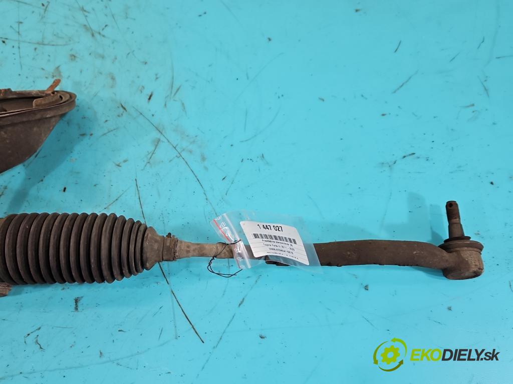 Toyota Yaris III 2011-2020 1.3 vvti 99 HP manual 73 kW 1329 cm3 5- Ozubené kolo: volant