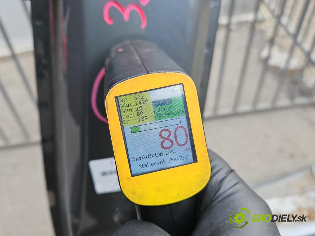 Chevrolet Orlando 2.0 VCDI 163 hp manual 120 kW 1998 cm3 5- práh levý  (Ostatní)