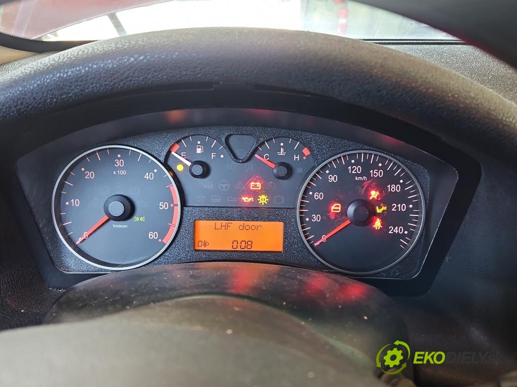 Fiat Stilo 1.9 jtd (192A1000) 116 HP manual 85 kW 1910 cm3 5- prístrojovka/ budíky 51772810 (Prístrojová doska, displej)