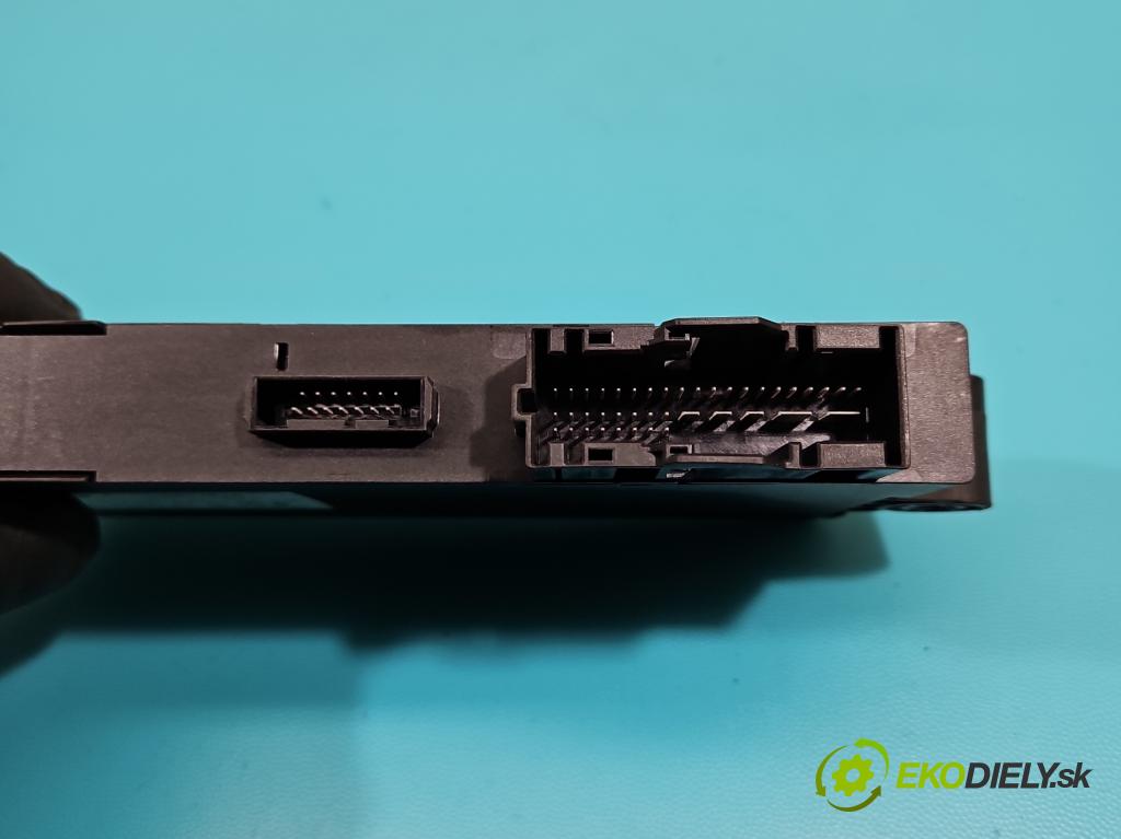 Bmw 3 E90 2005-2013 2.0 16V 150 HP automatic 110 kW 1995 cm3 5- riadiaca jednotka motora DME7565300