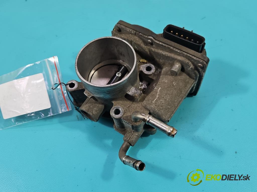 Toyota Yaris III 2011-2020 1.3 vvti 99 HP manual 73 kW 1329 cm3 5- klapka 22030-47010 (Škrtiaca klapka)