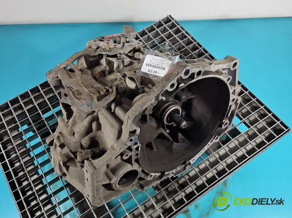 Toyota Yaris III 2011-2020 1.3 vvti 99 HP manual 73 kW 1329 cm3 5- prevodovka stupeň,rýchlosť manual 31115-0D111-A