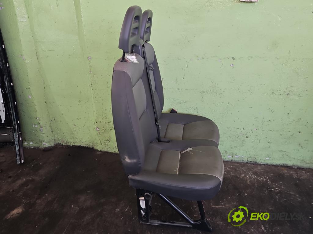 Fiat Ducato III 2006-2014 2.3 jtd 120 hp manual 88 kW 2287 cm3 5- Sedadlo pravý  (Sedačky, sedadla)
