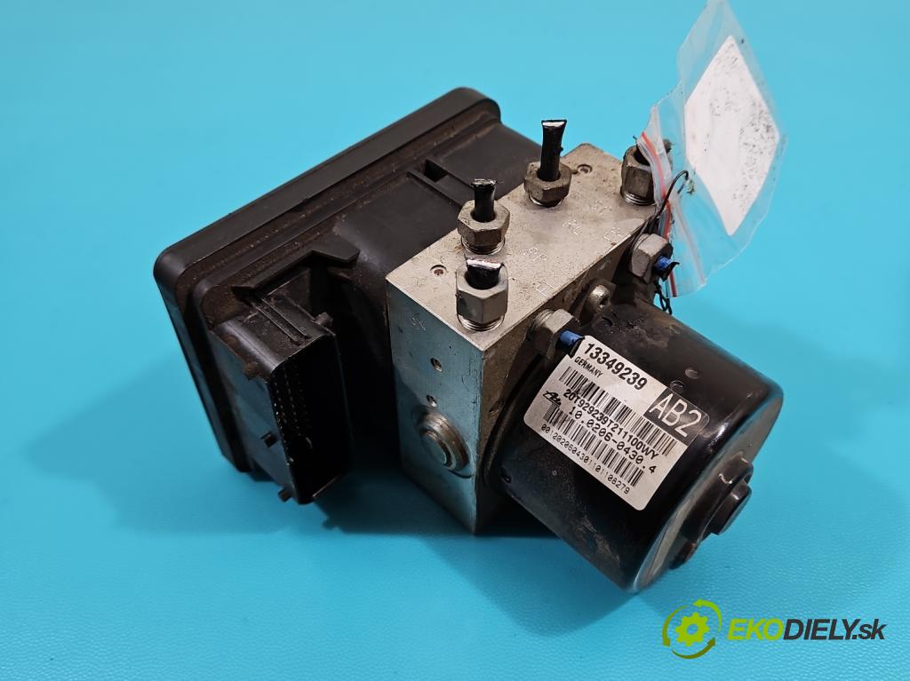 Chevrolet Orlando 2.0 VCDI 163 HP manual 120 kW 1998 cm3 5- čerpadlo abs 13349239 (Pumpa ABS)