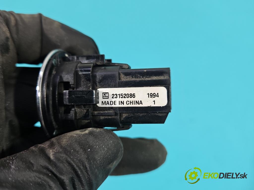 Opel Insignia A 2008-2017 2.0 cdti automatic 143.1 kW 1956 cm3 5- prepínač ostatné 23152086