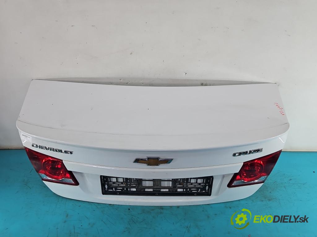 Chevrolet Cruze 1.6 16V 124 hp manual 91 kW 1598 cm3 4- zadní kufrové dveře  (Zadní kapoty)