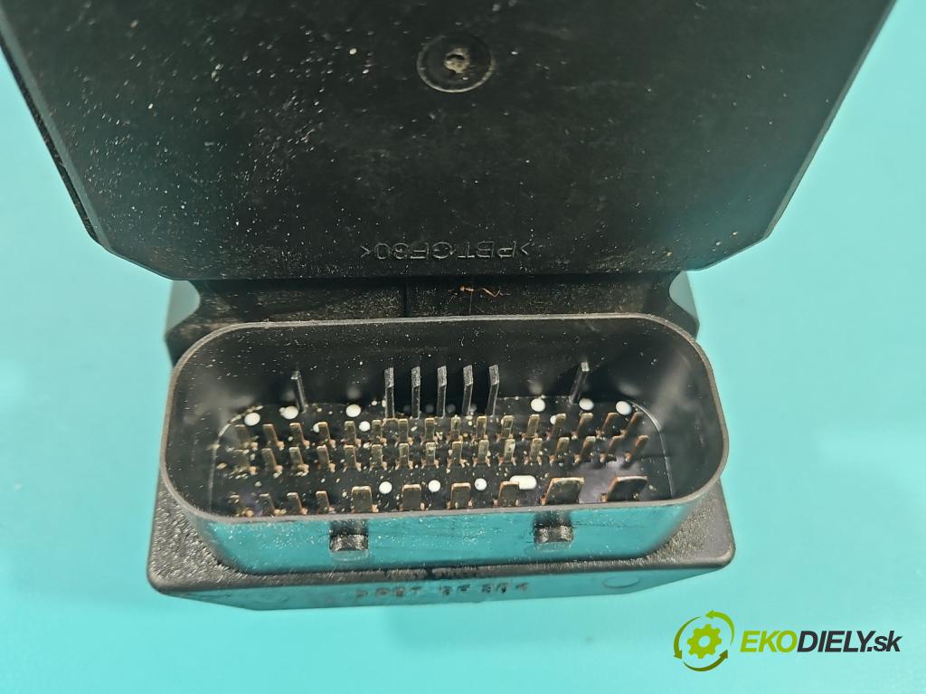 Audi A4 B6 2000-2004 2.0 20V 131 HP manual 96 kW 1984 cm3 4- čerpadlo abs 0265950011 (Pumpa ABS)