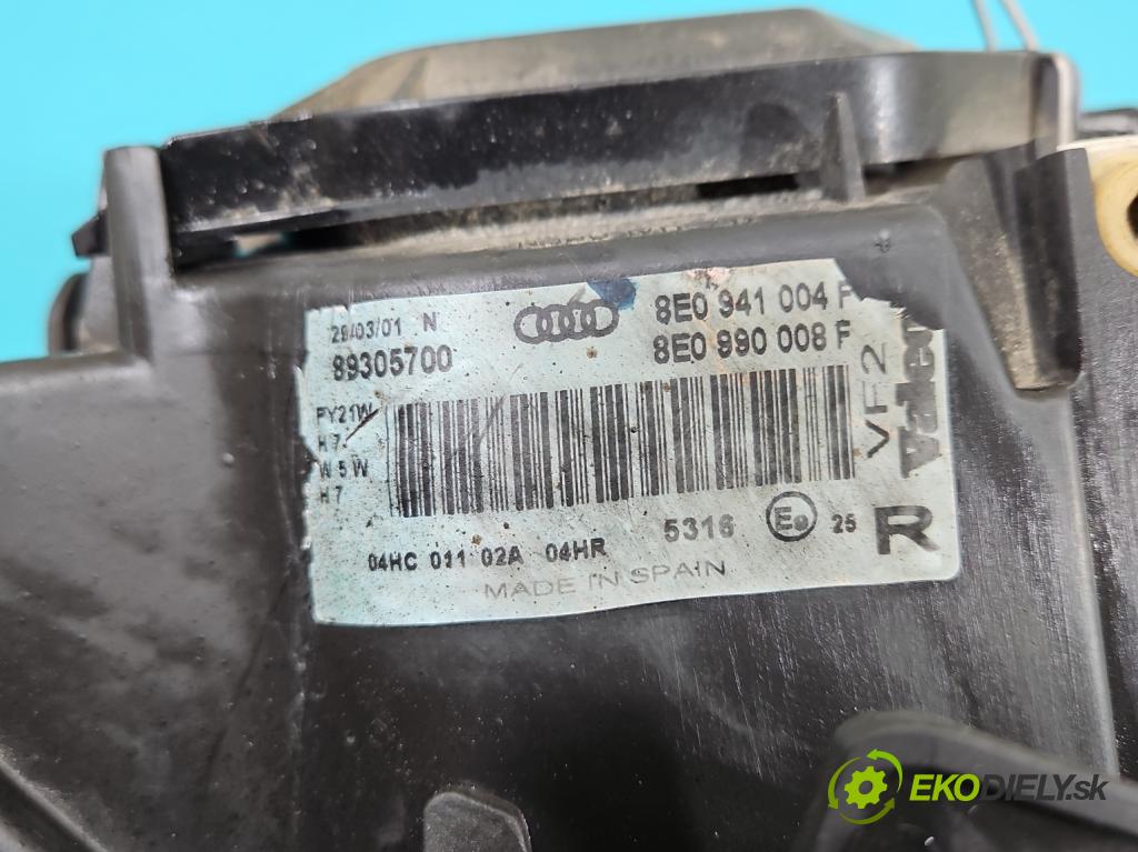 Audi A4 B6 2000-2004 2.0 20V 131 HP manual 96 kW 1984 cm3 4- Reflektor: pravý 8E0941004F (Pravé)