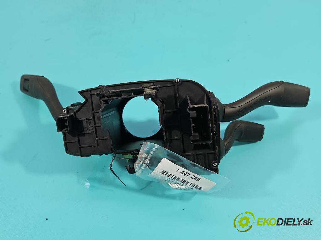 Audi A4 B6 2000-2004 2.0 20V 131 hp manual 96 kW 1984 cm3 4- Přepínač sdružený 8E0953549F (Páčky pod volantem)