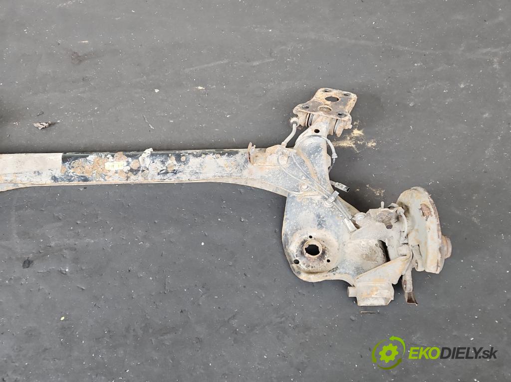 Fiat Stilo 1.9 jtd (192A1000) 116 hp manual 85 kW 1910 cm3 5- zadní výztuha  (Výztuhy zadní)