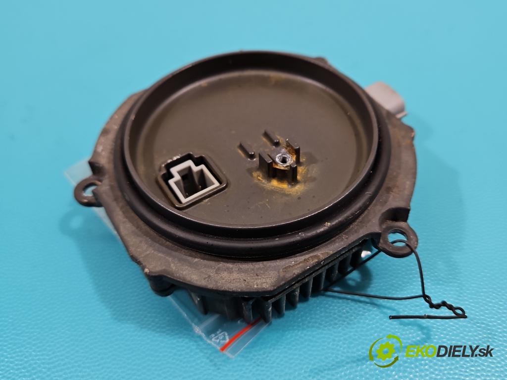 Infiniti FX I 2003-2008 3.5 V6 280KM: automatic 206 kW 3498 cm3 5- střídač: xenon NZMNS111LBNA (Riadiaca jednotka xenónu)