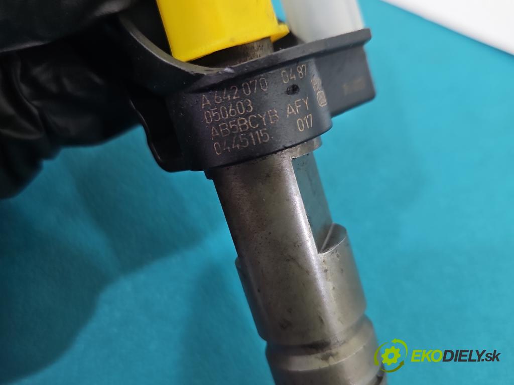 Mercedes E W211 2002-2009 3.0 V6 CDI 190 HP automatic 140 kW 2987 cm3 4- vstrek 0445115017 (Vstrekovač paliva)