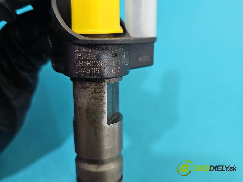 Mercedes E W211 2002-2009 3.0 V6 CDI 190 HP automatic 140 kW 2987 cm3 4- vstrek 0445115017 (Vstrekovač paliva)