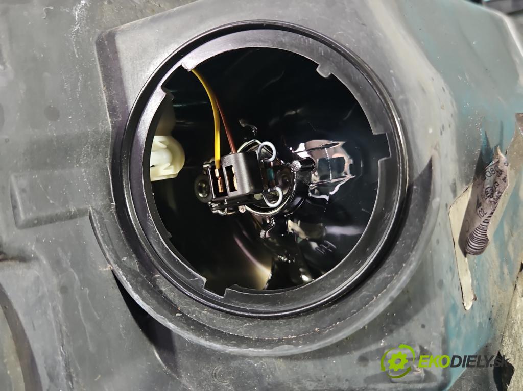 Fiat Ducato III 2006-2014 2.3 jtd 120 HP manual 88 kW 2287 cm3 5- Reflektor: pravý 1340663080 (Svetlo predné pravé)