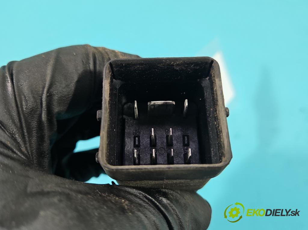 Fiat Ducato III 2006-2014 2.3 jtd 120 HP manual 88 kW 2287 cm3 5- Relé: svíčky: zařicích: 0281003039 (Relé)