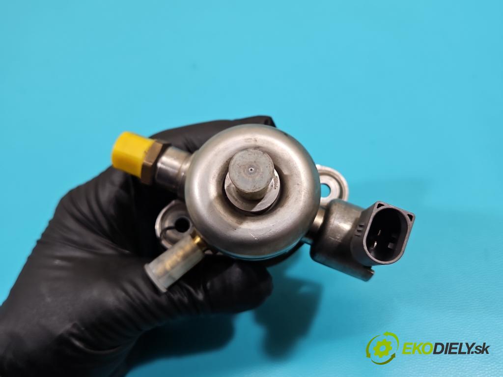 Audi A4 B8 2007-2015 1.8 TFSI 170 hp manual 125 kW 1798 cm3 4- čerpadlo paliva 06K127025B