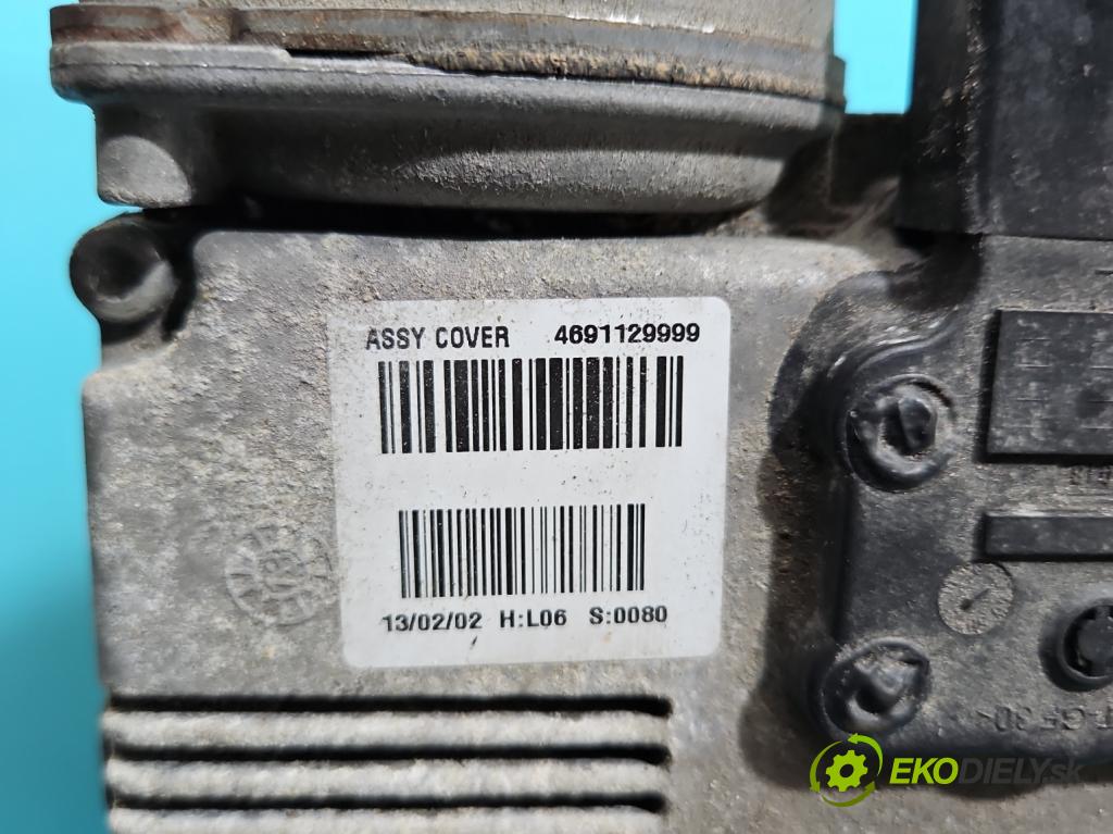 Audi A4 B8 2007-2015 1.8 TFSI 170 hp manual 125 kW 1798 cm3 4- motor stěračů přední 8K1955119A