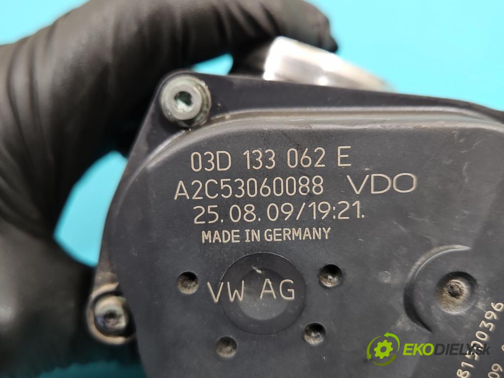 Skoda Fabia II 2007-2014 1.2 12V 69KM manual 51 kW 1198 cm3 5- klapka 03D133062E (Škrtiaca klapka)