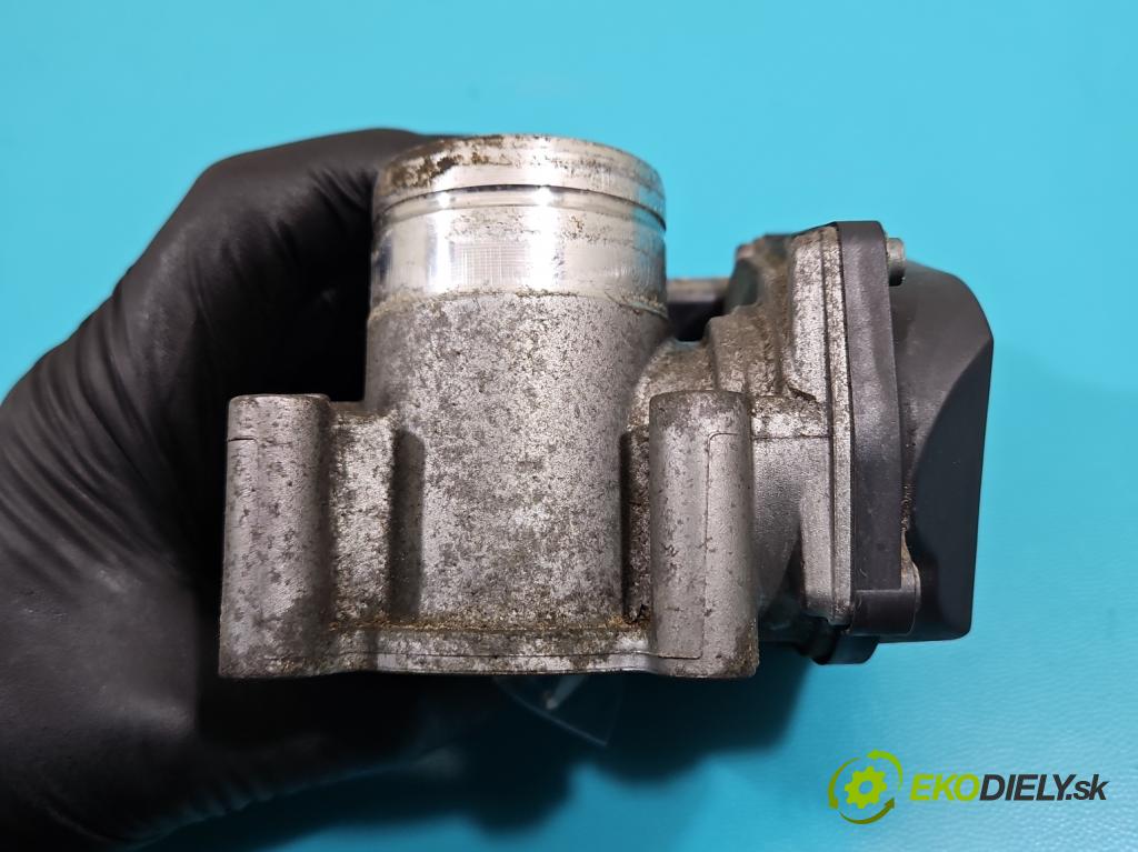 Skoda Fabia II 2007-2014 1.2 12V 69KM manual 51 kW 1198 cm3 5- klapka 03D133062E (Škrtiaca klapka)