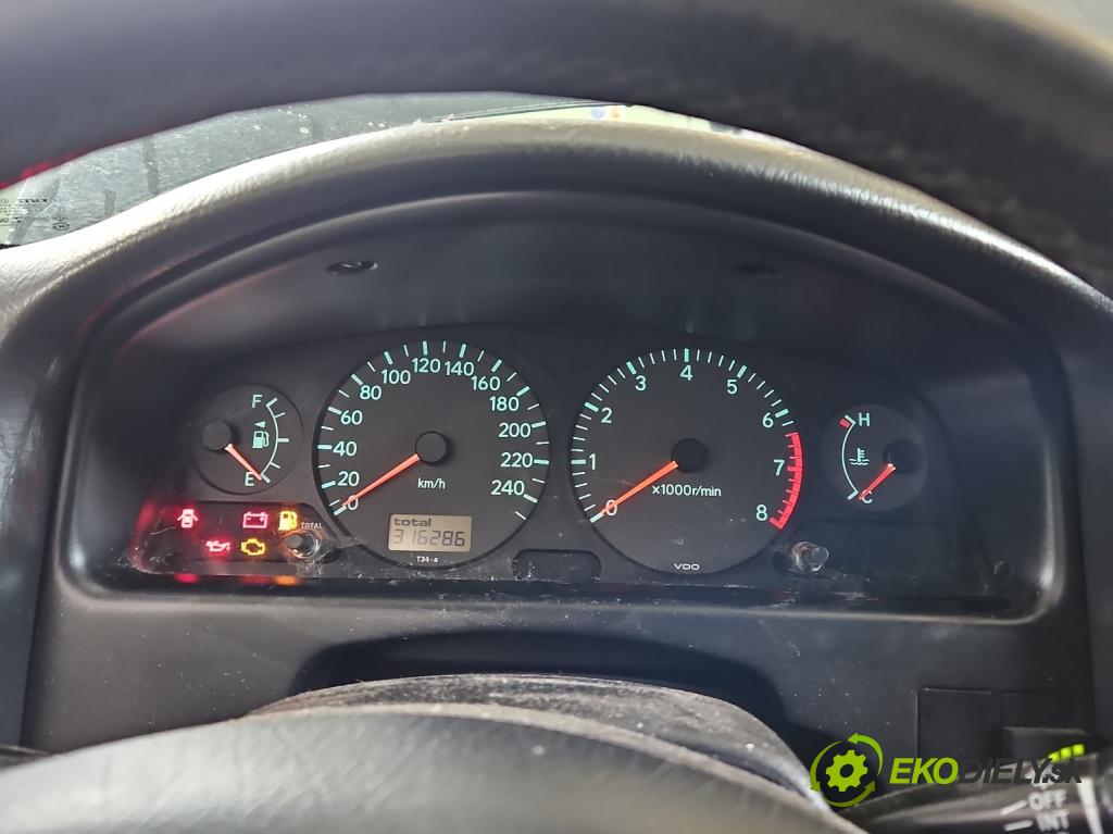 Toyota Avensis I T22 1997-2003 1.8 vvti 129 HP manual 95 kW 1794 cm3 5- prístrojovka/ budíky 83800-05380 (Prístrojová doska, displej)
