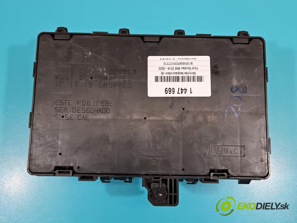 Ford Mondeo Mk5 2014-2022 2.0 tdci 179KM automatic 132 kW 1999 cm3 5- skříňka pojistková FG9T14A067EB (Pojistkové skříňky)