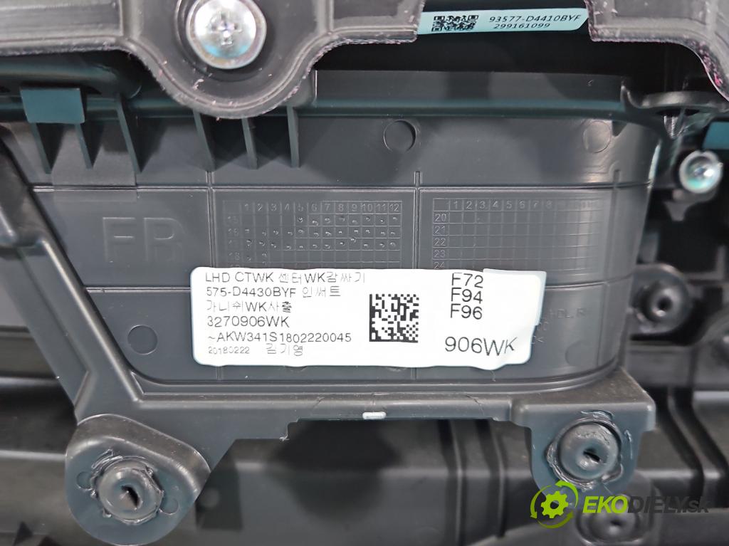 Kia Optima IV 2015-2020 1.7 crdi 141 hp manual 104 kW 1685 cm3 5- Tapacír: dveře přední pravé