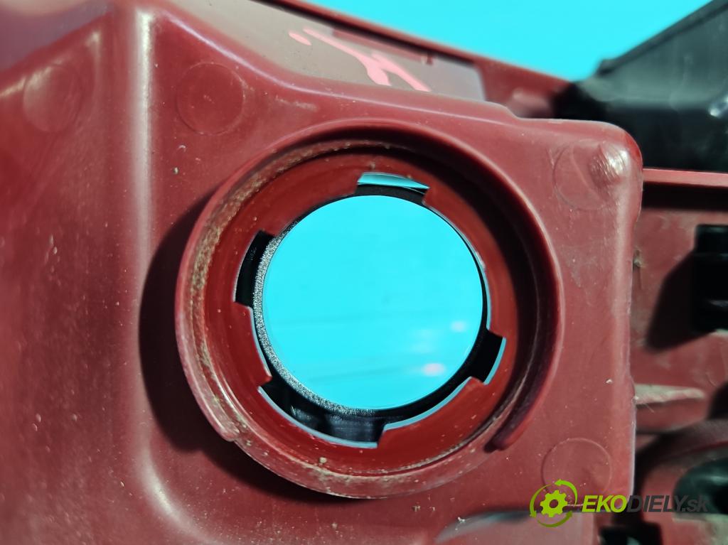 Kia Optima IV 2015-2020 1.7 crdi 141 hp manual 104 kW 1685 cm3 5- světlo zadní pravé 92402-D4 (Klika dveří ostatní)