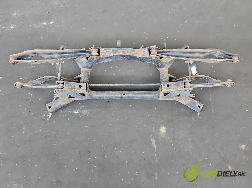 Mitsubishi ASX 2010-2021 1.6 16V 117 hp manual 86 kW 1590 cm3 5- zadní výztuha  (Výztuhy zadní)