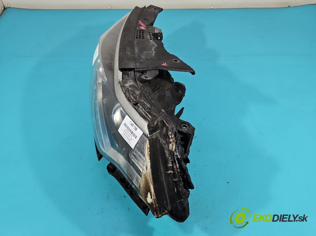 Kia Optima IV 2015-2020 1.7 crdi 141 HP manual 104 kW 1685 cm3 5- Reflektor: pravý  (Svetlo predné pravé)