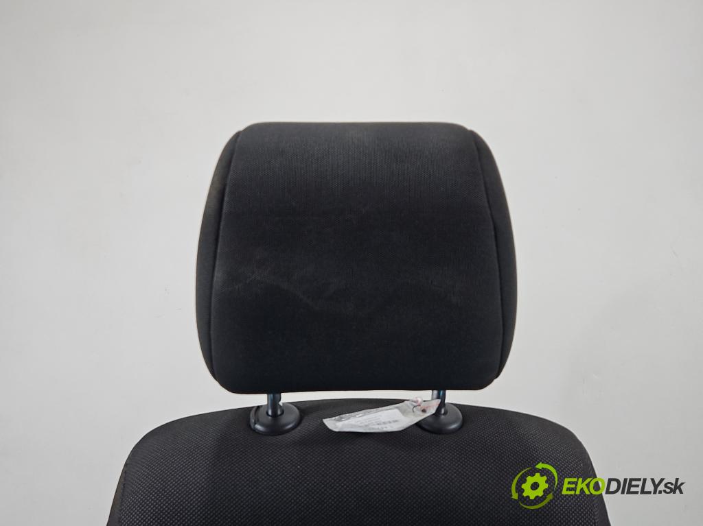 Chevrolet Cruze 1.6 16V 124hp manual 91 kW 1598 cm3 4- Sedačka ľavý  (Sedadlo)