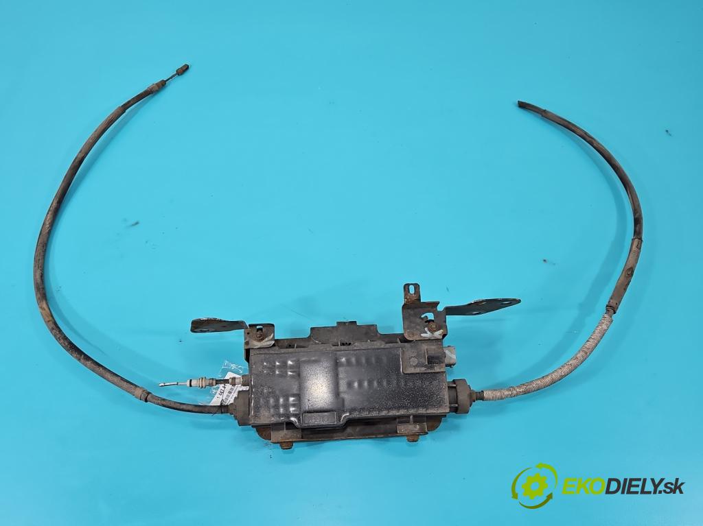 Renault Laguna III 2007-2015 2.0 16V 140 hp manual 103 kW 1997 cm3 5- brzda manuál: elektrický:  (Ruční brzdy)