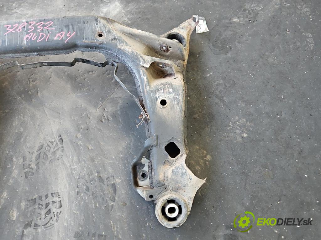 Audi A4 B5 1994-2001 1.8 20V 125 HP manual 92 kW 1781 cm3 4- výstuha motora
